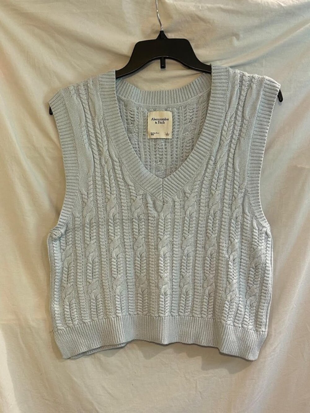 Abercrombie & Fitch Womens Large Light Blue V-Neck Sweater Vest Preppy School